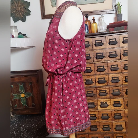 Sea New York 100% Silk Red Patterned Button Down Romper Size 6 - Picture 8 of 14